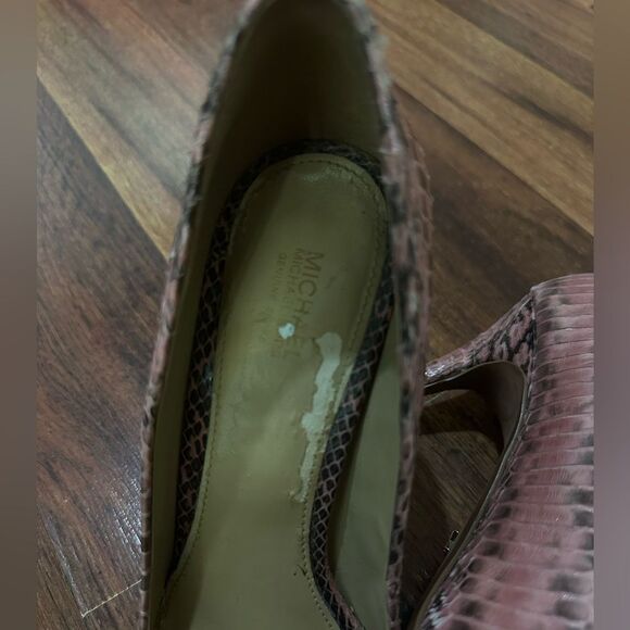 MICHAEL KORS Elegant Pink Snakeskin Stilettos SIZE 7.5 - Picture 5 of 9